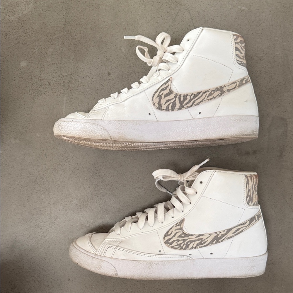 Nike Women's White and Gray High-Top Sneakers - Picture 3 of 5